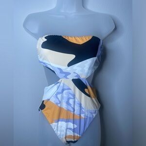 NEW BCBGENERATION SAVAGE BANDEAU HALTER ONE PIECE SWIMSUIT SZ Medium